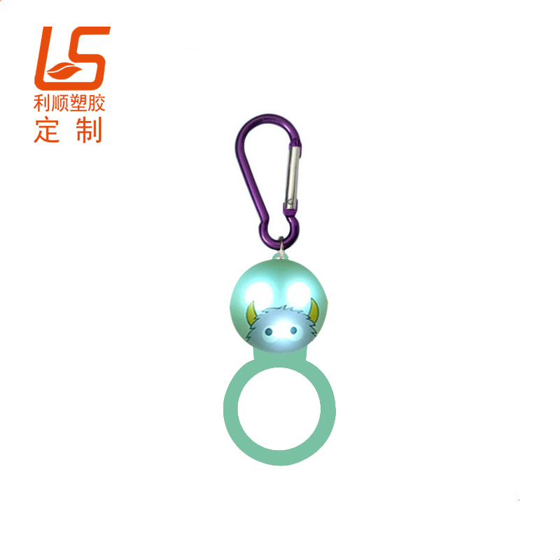 定制PVC軟膠發光水瓶扣 LED燈閃爍登山扣